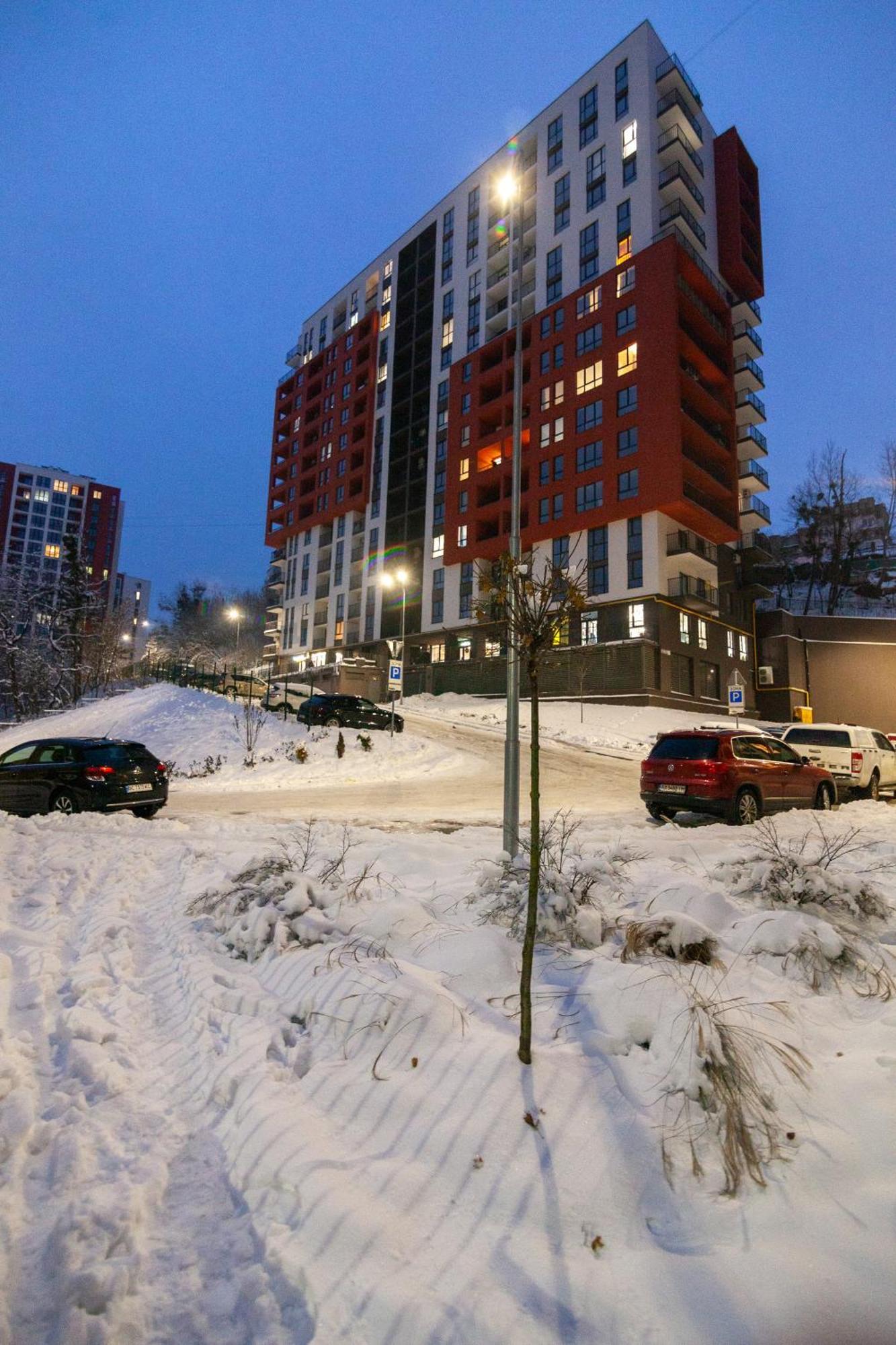 Apartment Shevchenko St.,New Building Lviv Extérieur photo